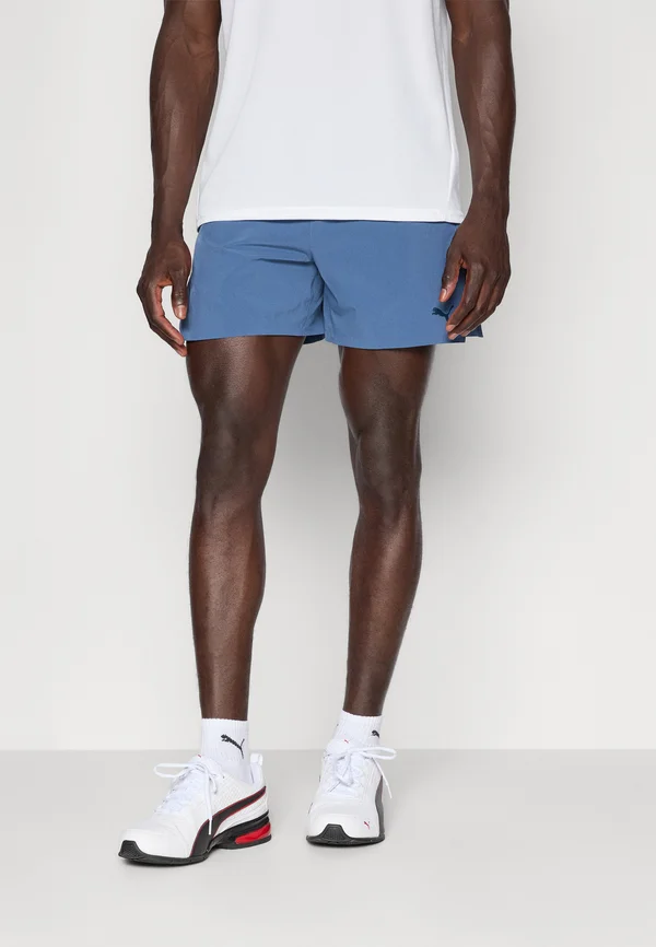 TECH TRAINING SHORT - Kurze Sporthose - dark indigo