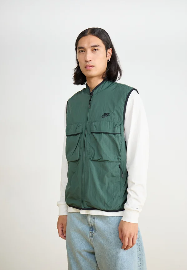 TECH WOVEN VEST - Weste - vintage green/dark grey heather/black
