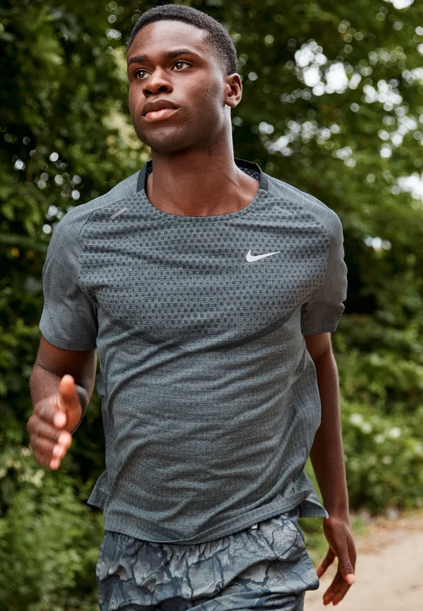 TECHKNIT ULTRA - Sport T-Shirt - black/smoke grey/silver