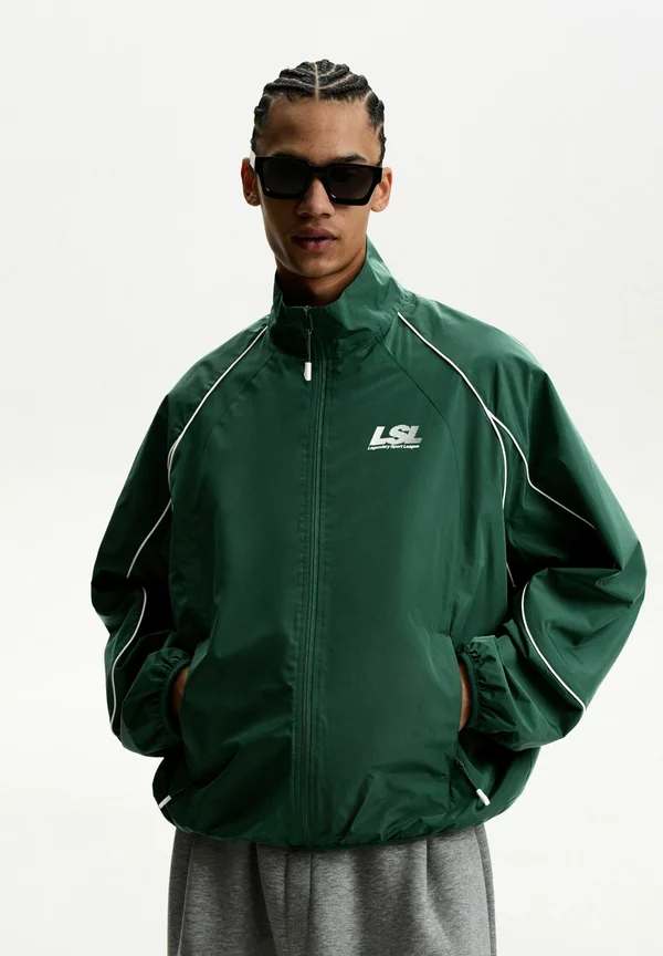 TECHNICAL - Übergangsjacke - green