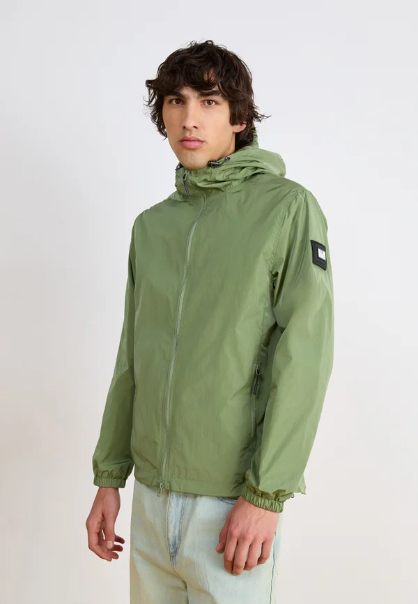 TECHNICIAN - Leichte Jacke - sapling