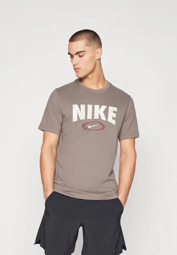TEE NOVELTY - Sport T-Shirt - cave stone
