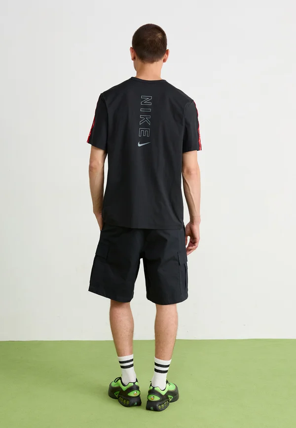 TEE - T-Shirt print - black