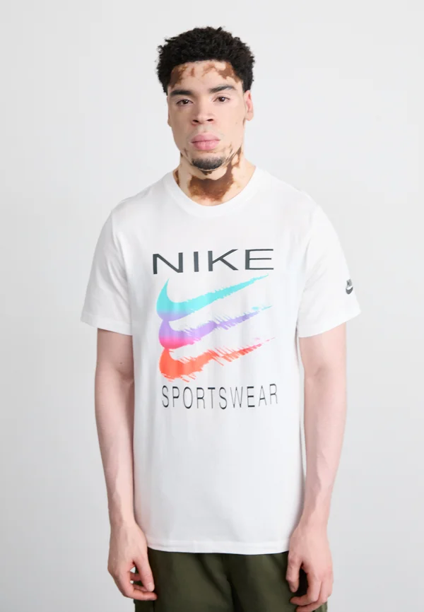 TEE - T-Shirt print - white