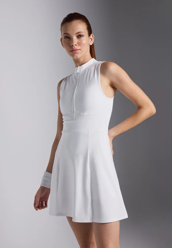 TENNIS DRESS WITH ZIP FRONT AND BUILT IN SHORTS WITH POCKET - Sportkleid - white