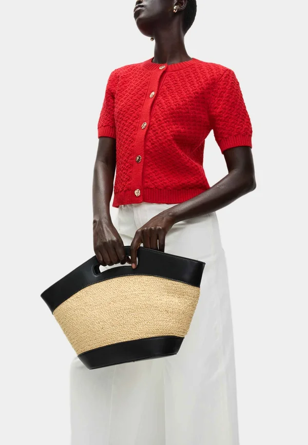 TEXTURED FRONT CROPPED  - Strickjacke - red