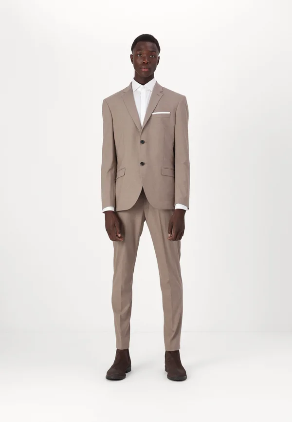 THE FASHION SUIT - Anzug - brown