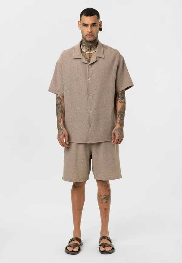 THEO SET - Shorts - light brown