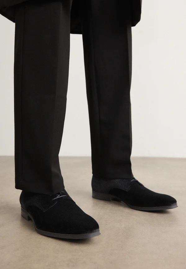 THEON - Business-Schnürer - black