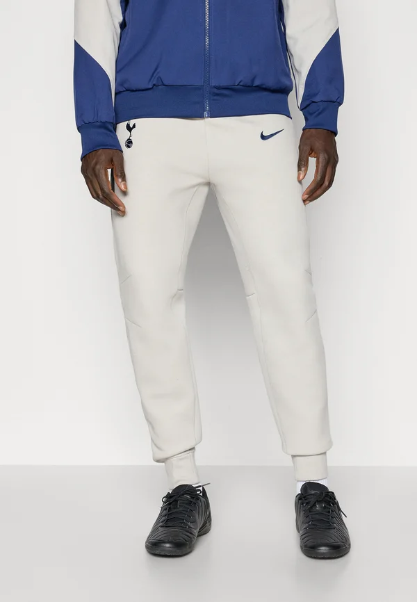 THFC TECH PANT - Vereinsmannschaften - light iron ore binary blue
