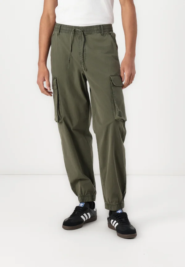 TIME CAPSULE PANTS - Cargohose - olive