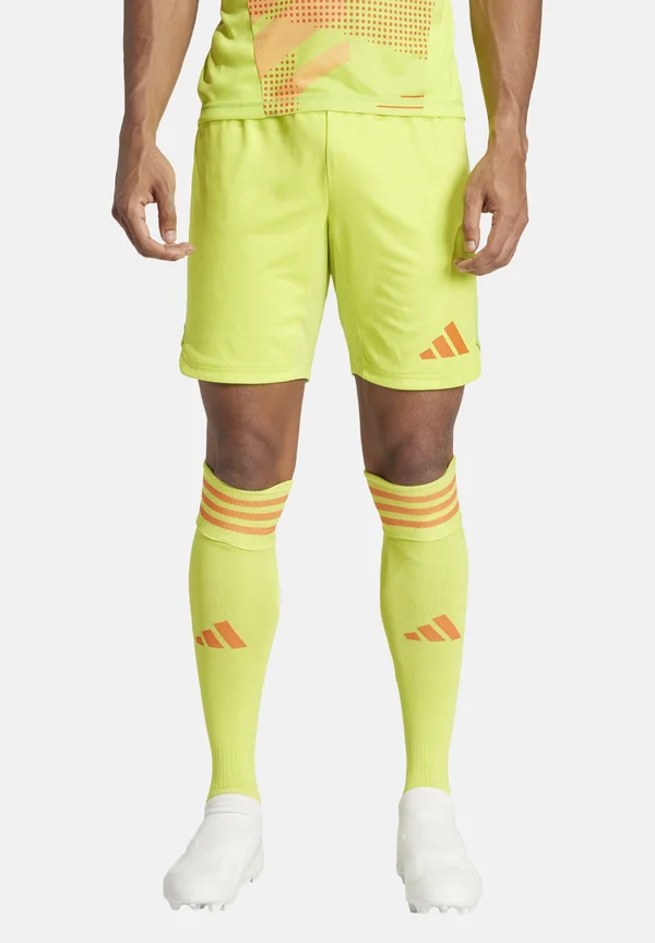 TIRO 24 PRO - Kurze Sporthose - gelb