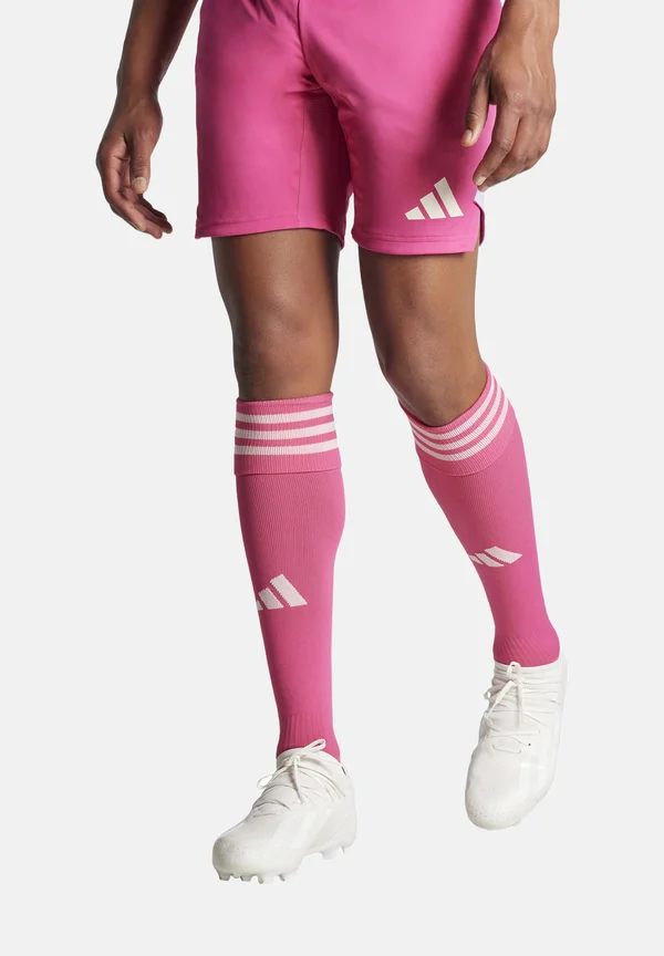 TIRO 24 PRO - Kurze Sporthose - pink
