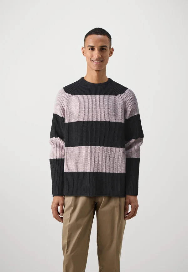 TITZIAN - Strickpullover - black