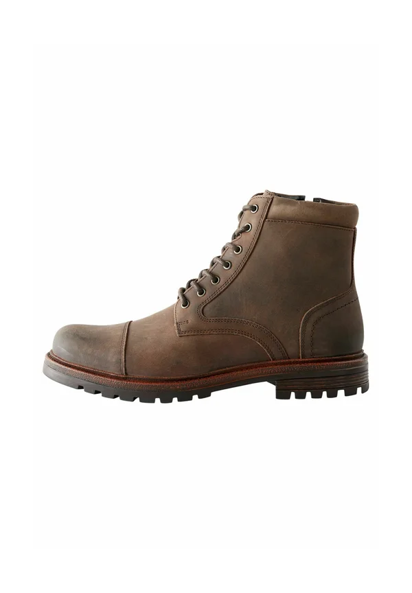 TOE CAP - REGULAR FIT - Schnürstiefelette - brown