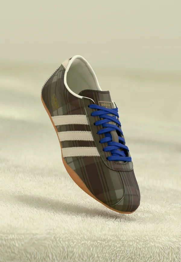 TOKYO - Sneaker low - silver-coloured pebble/off white