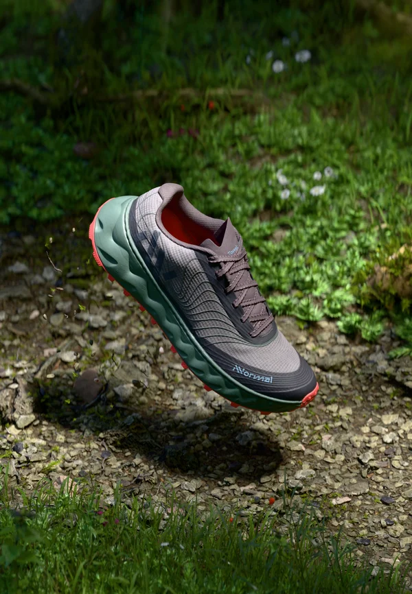 TOMIR 2.0 SHOE UNISEX - Laufschuh Trail - burgundy