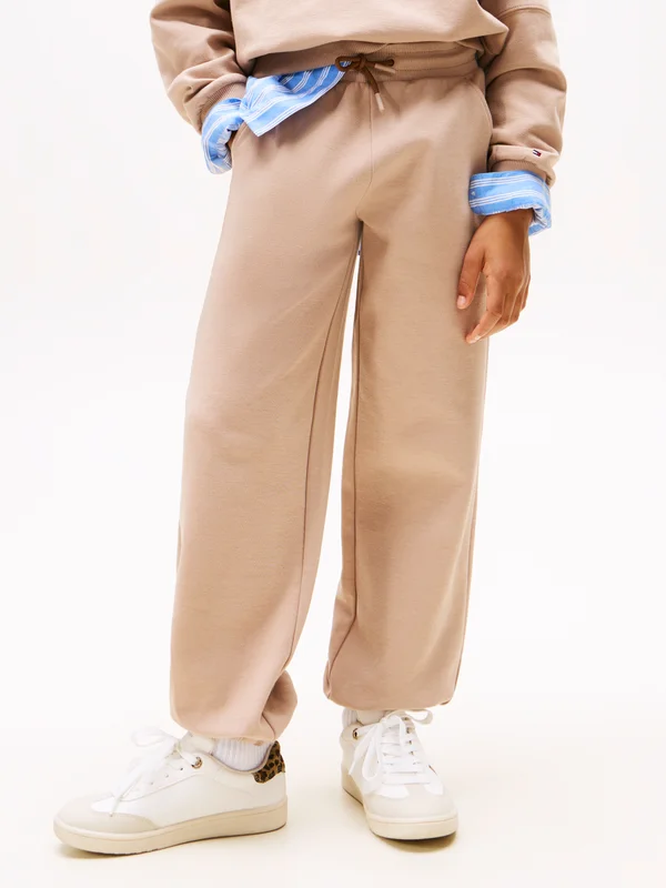TONAL CREST SWEATPANTS - Jogginghose - malted milk