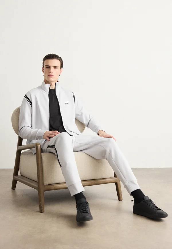 TRACKSUIT SET - Trainingsanzug - light pastel grey