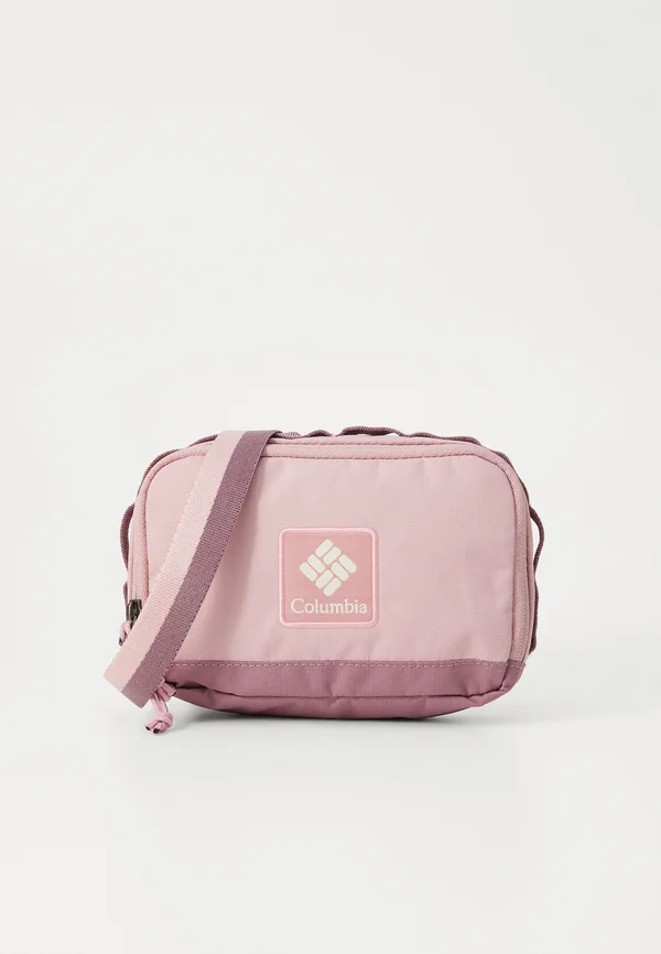 TRAIL TRAVELER™ CROSSBODY BAG UNISEX - Umhängetasche - eraser pink/fig
