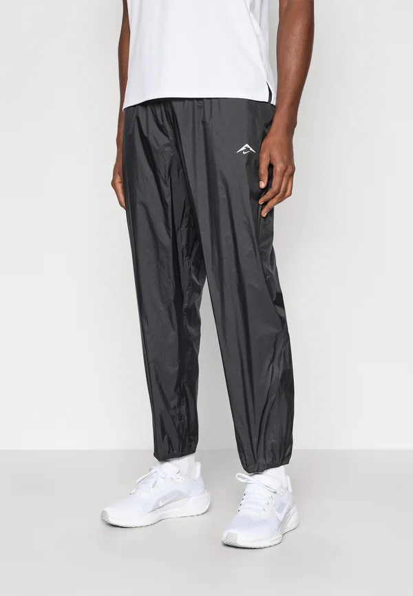 TRAILWIND - Jogginghose - black/summit white