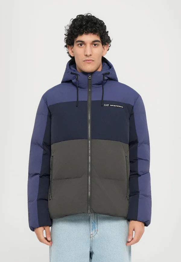 TRAIN ATHLETIC COLOUR BLOCK PADDED JACKET - Winterjacke - blue