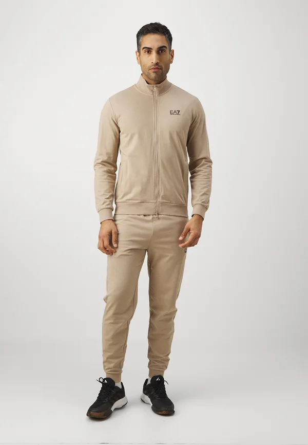 TRAIN CORE ID TRACK SUIT - Trainingsanzug - cobblestone