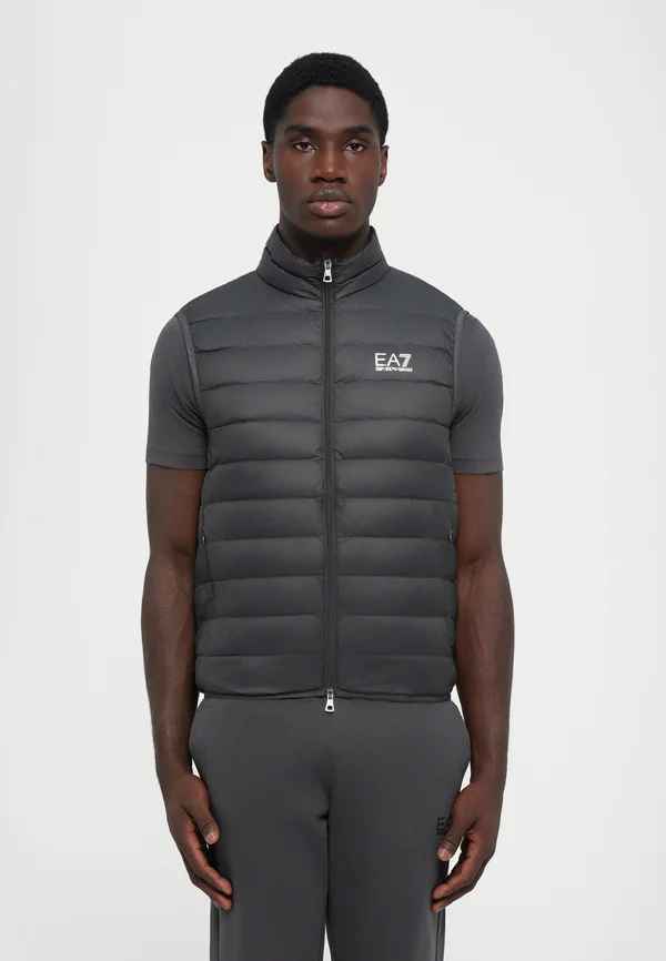 TRAIN CORE LIGHT VEST - Weste - asphalt