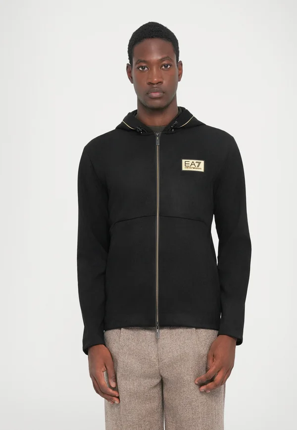 TRAIN LABEL HOODIE ALCANTARA - Sweatjacke - black