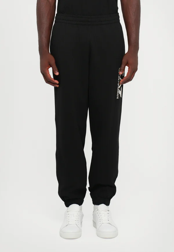TRAIN VISIBILITY - Jogginghose - black/cream