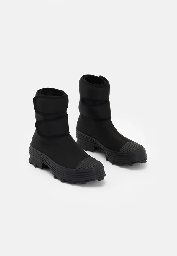 TRAKTORI UNISEX - Stiefelette - black