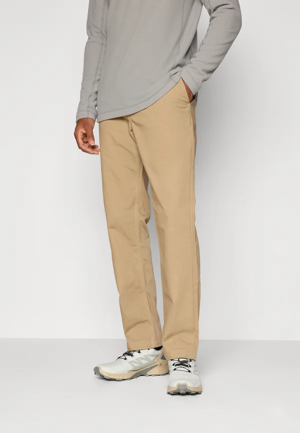 TRAVELER CHINO PANTS - Outdoor-Hose - slab khaki