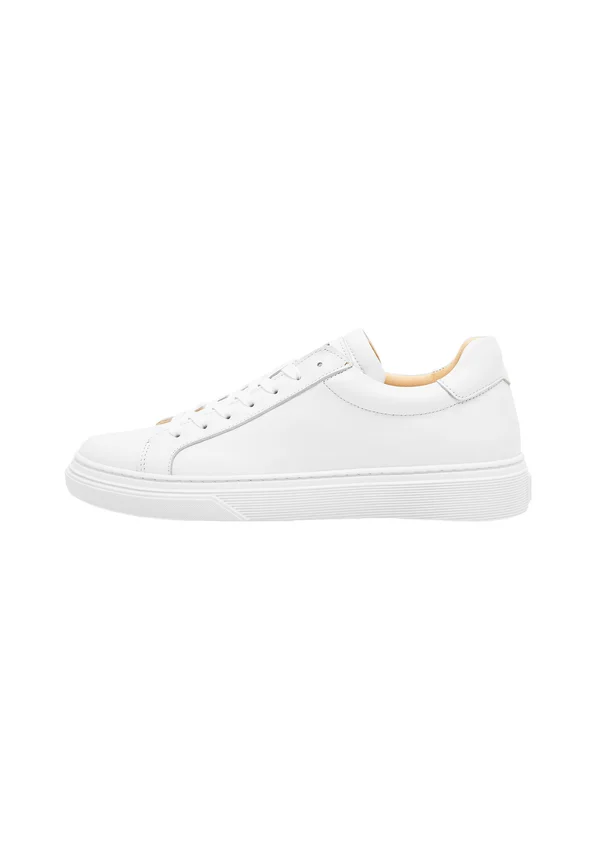 TRAVIS - Sneaker low - weiß