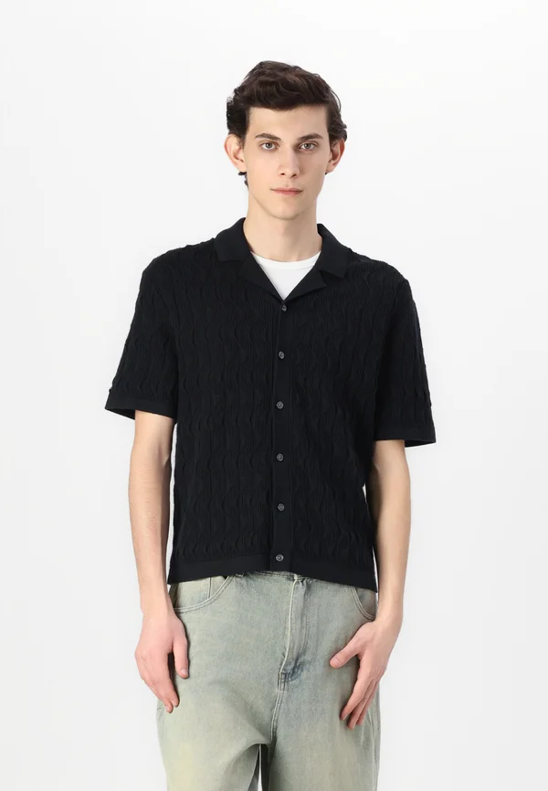TRIANGLE STITCH SWOLO - Strickjacke - casual black