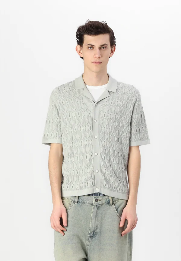 TRIANGLE STITCH SWOLO - Strickjacke - mineral gray