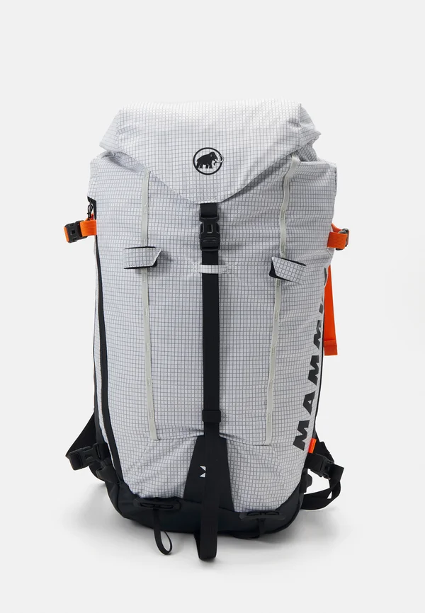 TRION 38 - Tagesrucksack - white/black