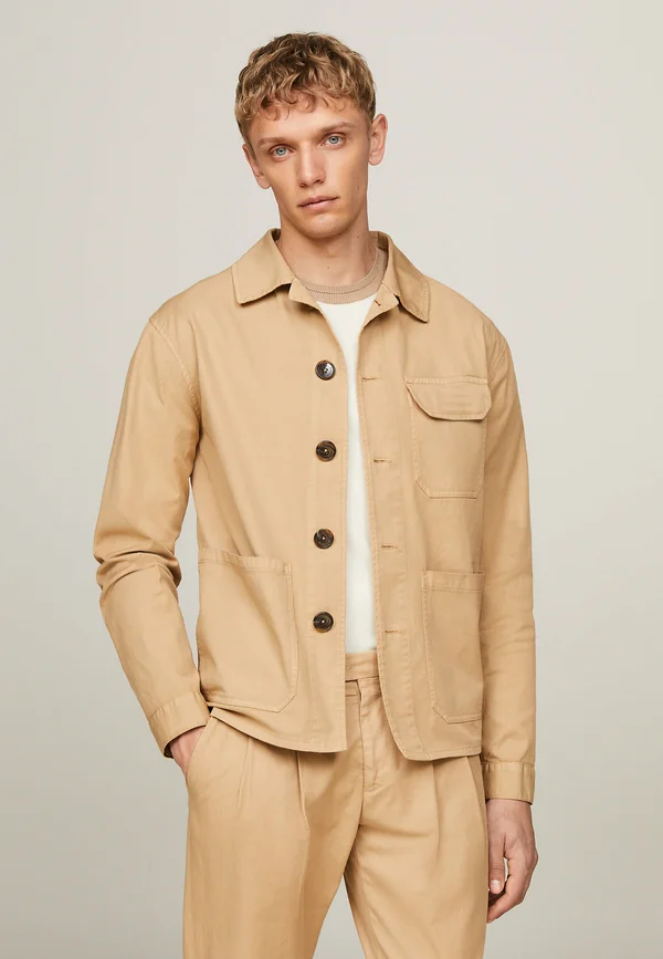 TRIPLE POCKET SINGLE BREASTED REGULAR  - Leichte Jacke - beige