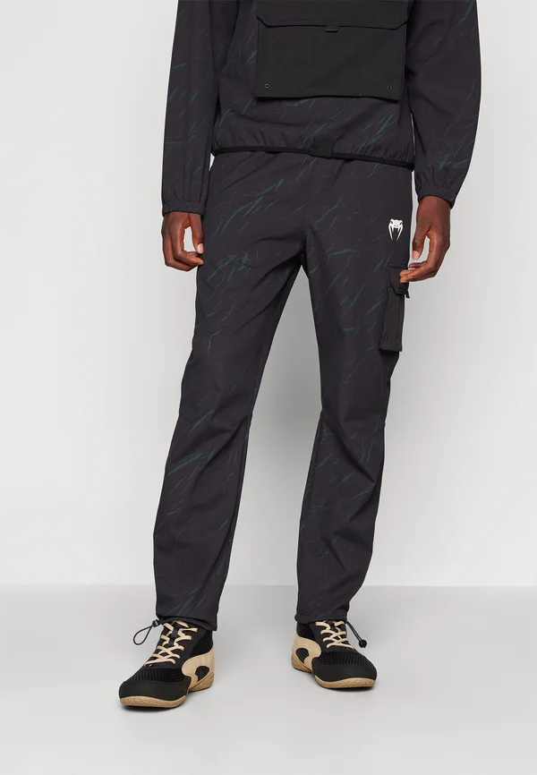 TROOPER  - Stoffhose - black/forest green