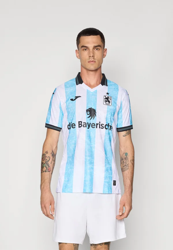 TSV 1860 MÜNCHEN HOME - Vereinsmannschaften - sky blue/white
