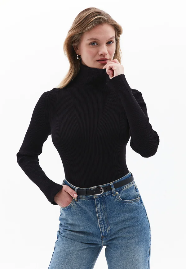 TURTLE NECK - Strickpullover - black