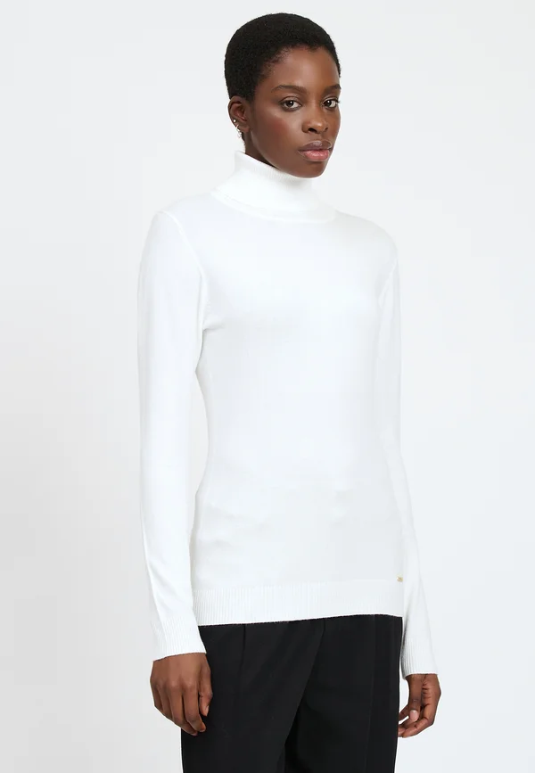 TURTLENECK BASIC LINE - Strickpullover - milk