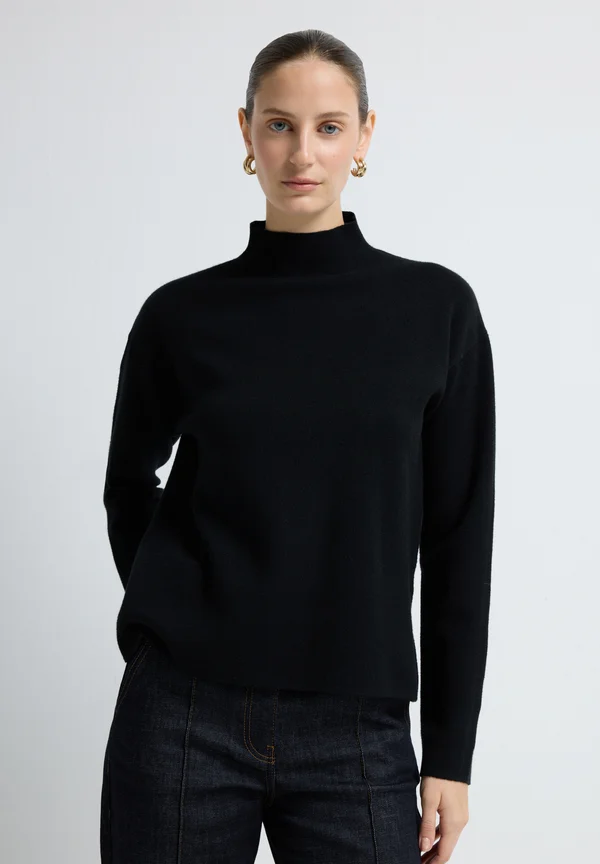 TURTLENECK COLLAR - Strickpullover - black