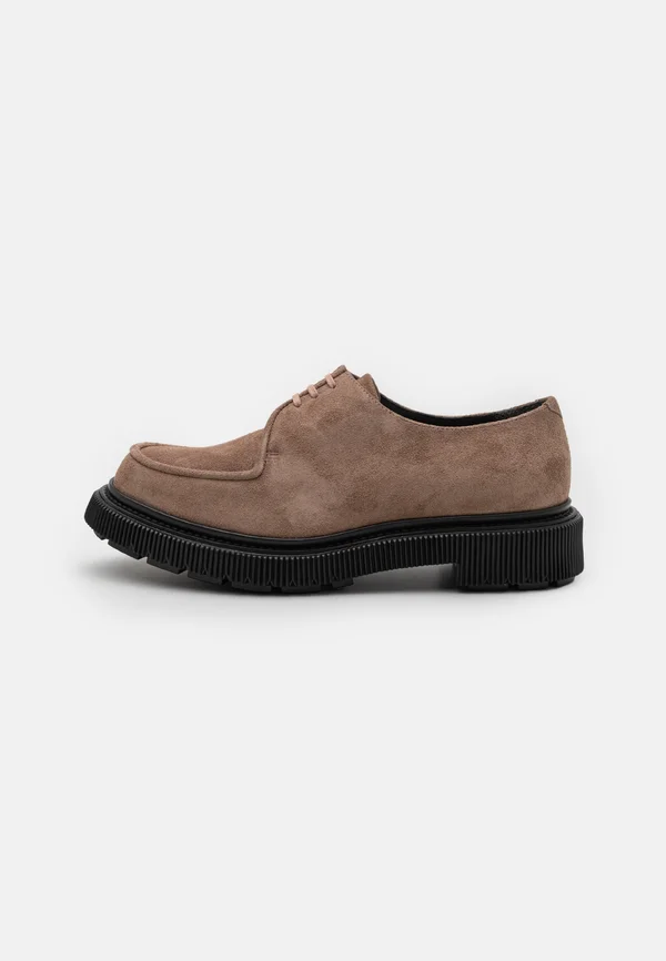 TYPE 124 UNISEX - Schnürer - sand