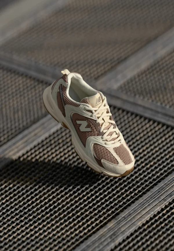 U530 - Sneaker low - bisque