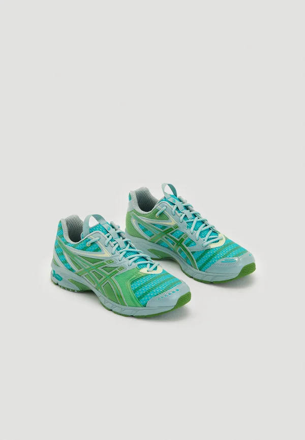 UB9 S GEL DS TRAINER 14 UNISEX - Sneaker low - waterfall/lichen rock