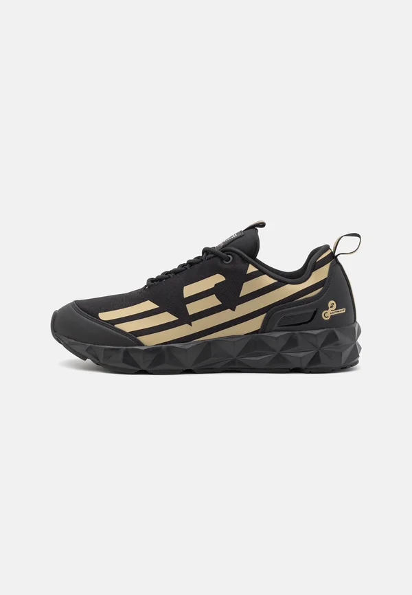 ULTIMATE C2 COMBAT CORE UNISEX - Sneaker low - triple black/light gold