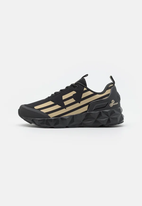 ULTIMATE KOMBAT UNISEX - Sneaker low - triple black/gold