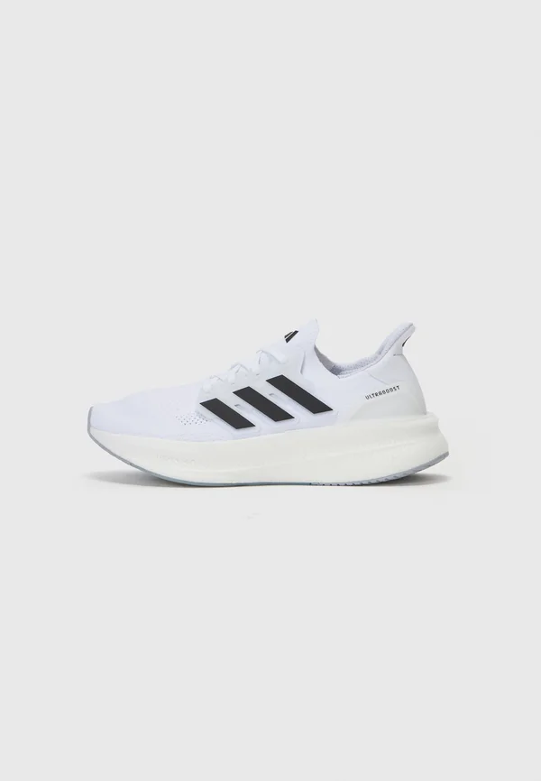 ULTRABOOST 5 - Laufschuh Straße - black/white