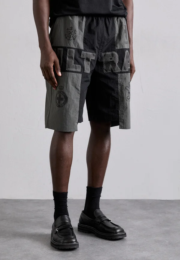 ULTRAS TRACK - Shorts - ash grey