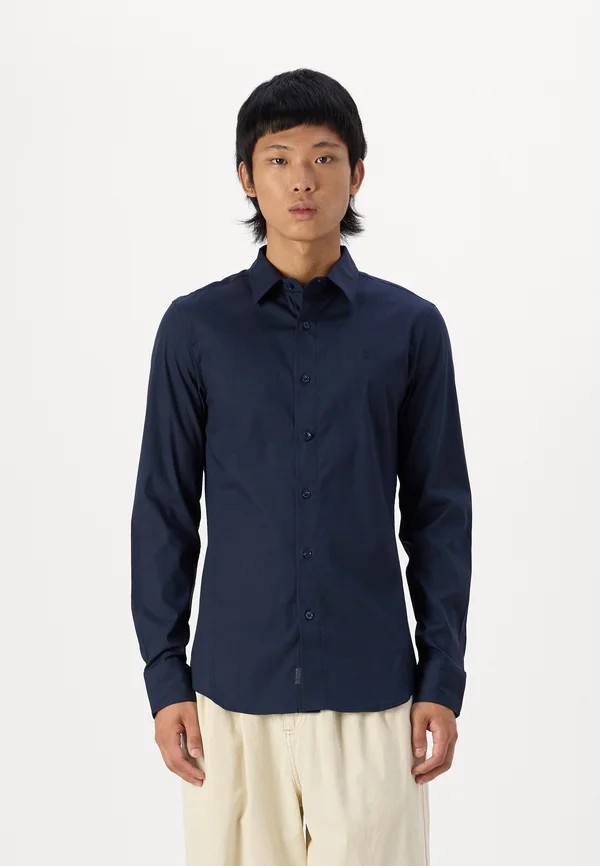 UNIFORM SLIM SHIRT - Businesshemd - salute
